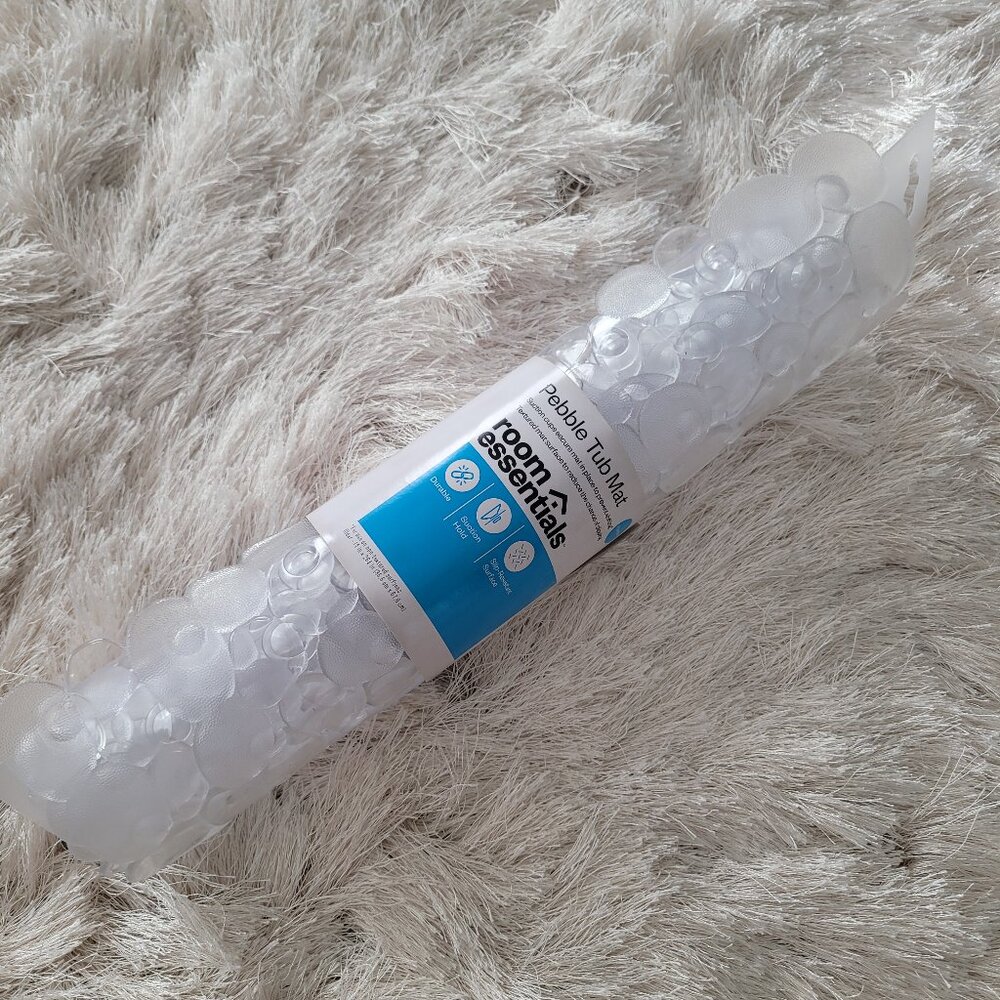 Room Essentials Pebble Tub Mat Transparent